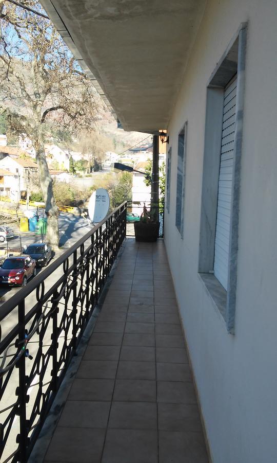 Pensao Estrela Hotel Unhais Da Serra Exterior photo